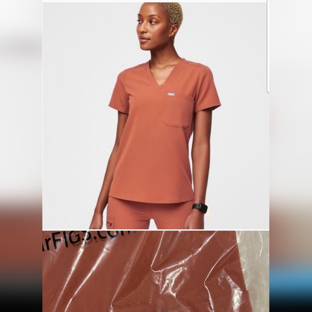 FIGS Terracotta Scrub Set